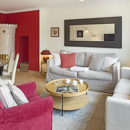 בית נופש Bowies Loft ליסט