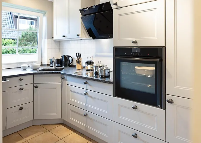 Bowies Loft ليست