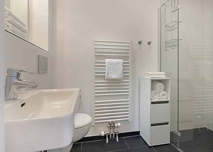 Bowies Loft ليست